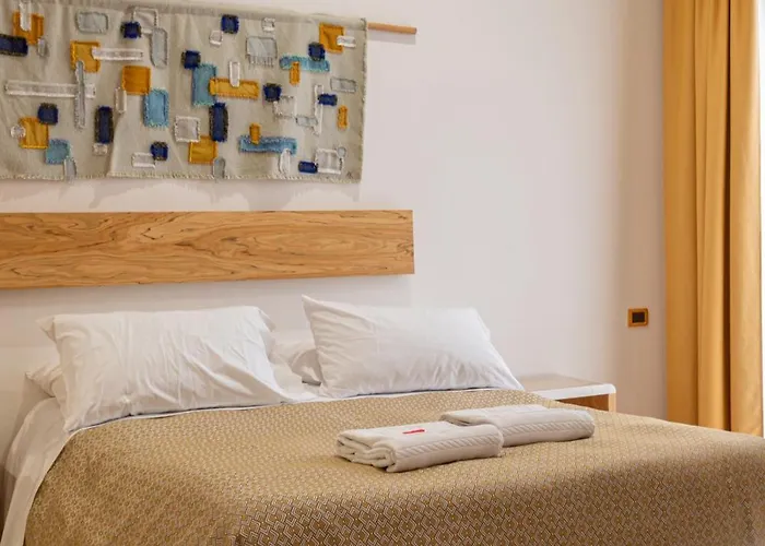 ホテル Hotiday Centro 3*