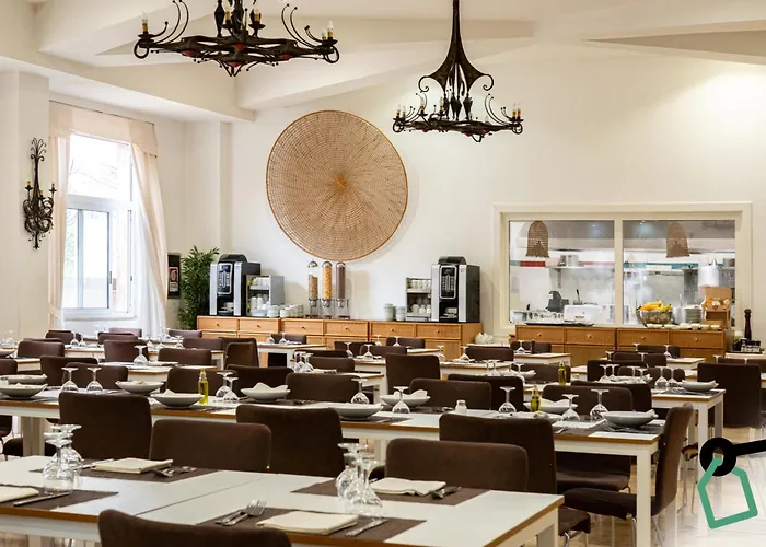 Hotiday Centro Hotel 3*